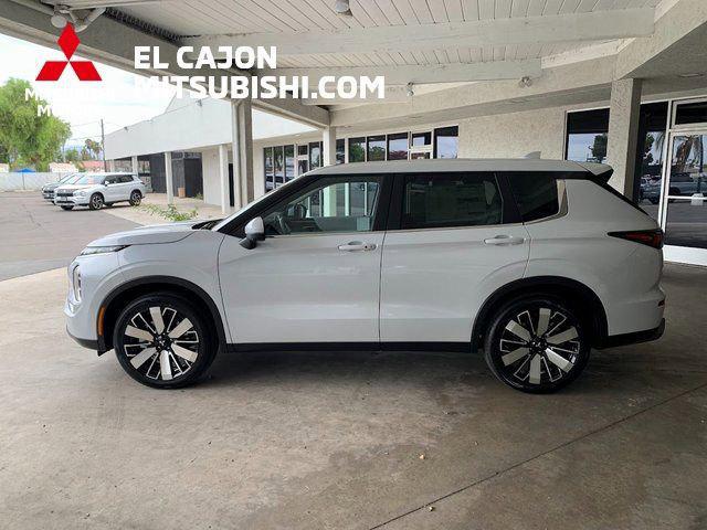 new 2025 Mitsubishi Outlander car, priced at $38,055