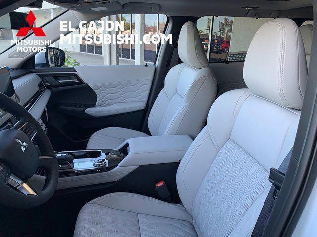 new 2026 Mitsubishi Outlander car, priced at $41,985