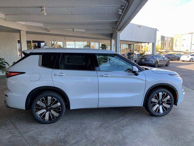 new 2026 Mitsubishi Outlander car, priced at $41,985