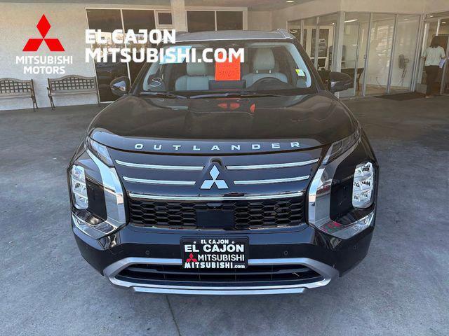 used 2025 Mitsubishi Outlander car, priced at $35,065