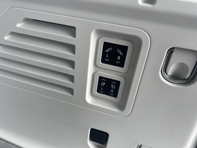 used 2024 GMC Acadia car, priced at $48,900