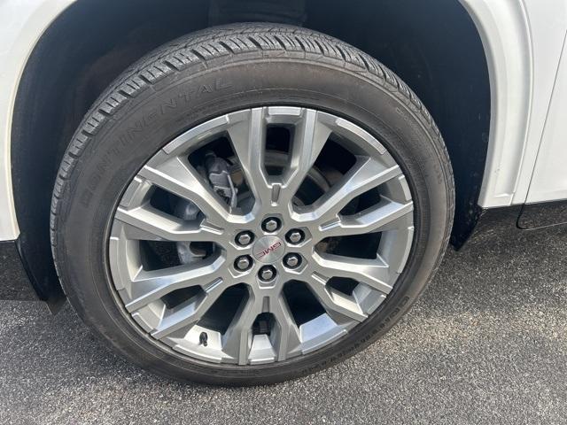 used 2024 GMC Acadia car, priced at $48,900