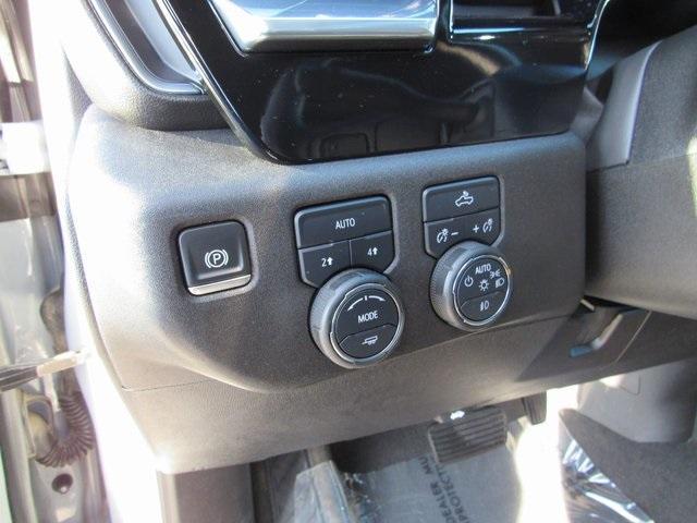 used 2024 Chevrolet Silverado 1500 car, priced at $39,988