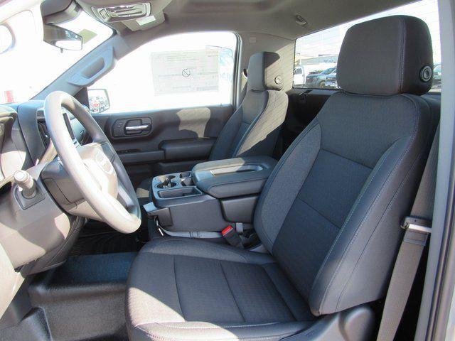 new 2026 GMC Sierra 1500 car, priced at $47,205