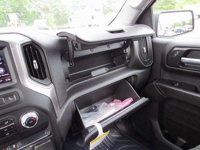 new 2025 GMC Sierra 1500 car, priced at $43,265