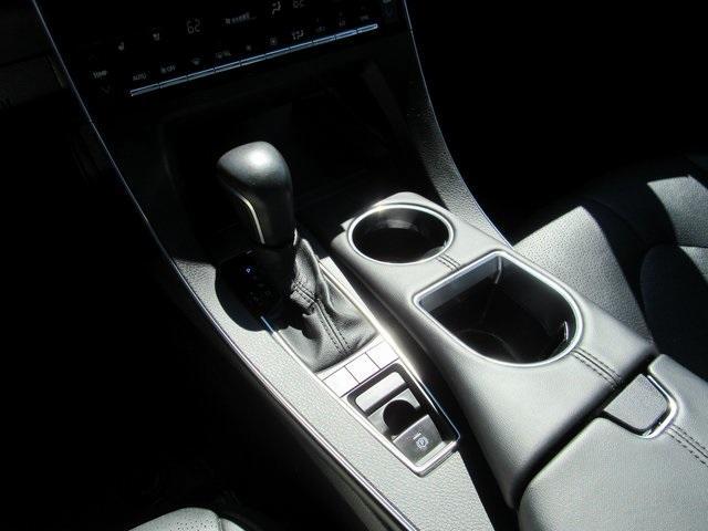 used 2022 Toyota Avalon car, priced at $30,988
