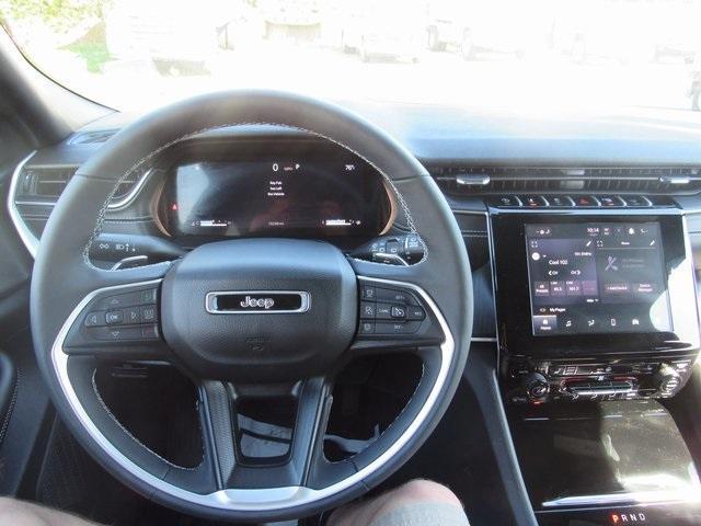 used 2024 Jeep Grand Cherokee car, priced at $33,699