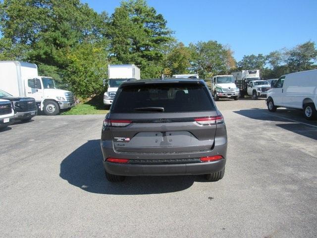 used 2024 Jeep Grand Cherokee car, priced at $33,699