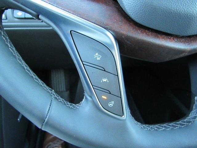 used 2025 Cadillac XT5 car, priced at $51,900