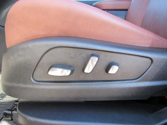 used 2025 Cadillac XT5 car, priced at $51,900