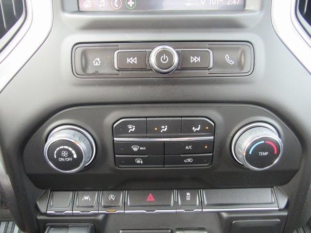 used 2024 Chevrolet Silverado 1500 car, priced at $33,567