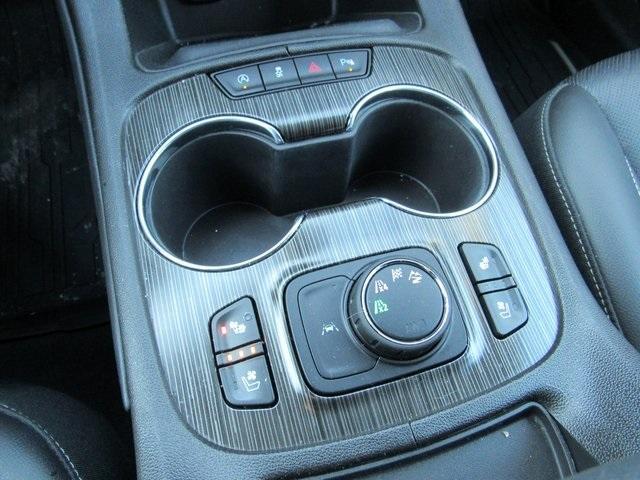 used 2023 GMC Acadia car, priced at $33,900