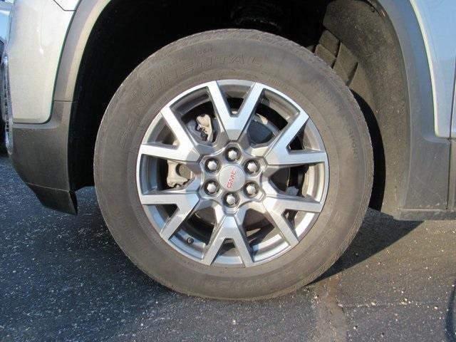 used 2023 GMC Acadia car, priced at $33,900