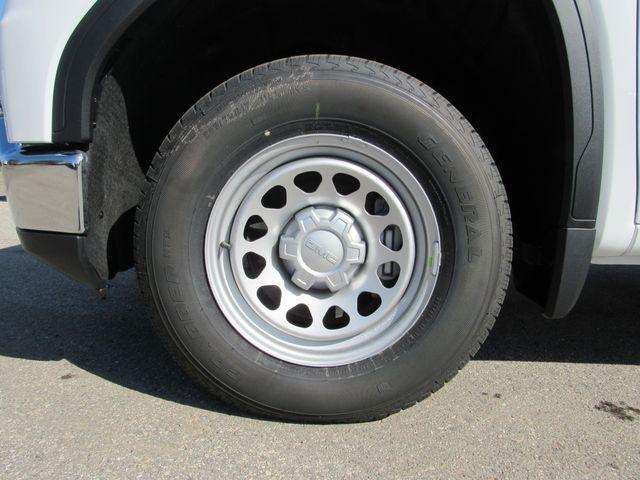 new 2026 GMC Sierra 1500 car, priced at $51,300