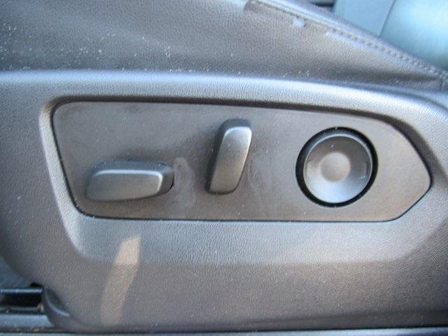 used 2022 GMC Sierra 1500 car, priced at $43,900