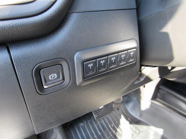 new 2025 GMC Sierra 3500 car, priced at $69,782