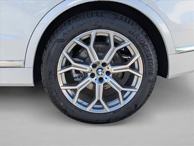 new 2026 BMW X7 car, priced at $95,840