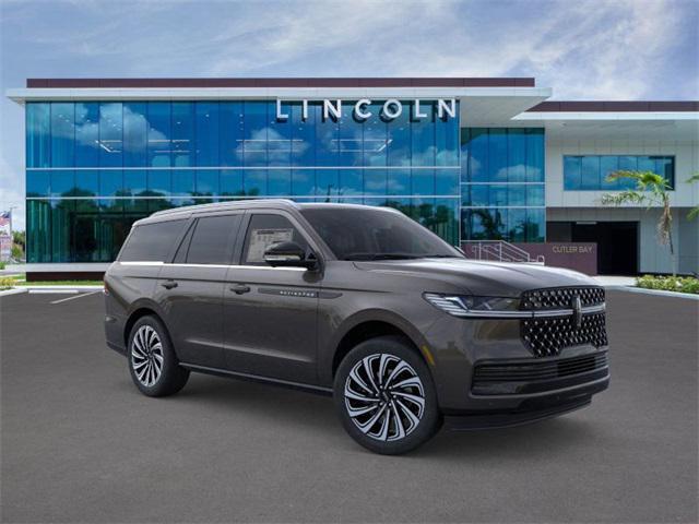new 2025 Lincoln Navigator car, priced at $118,590