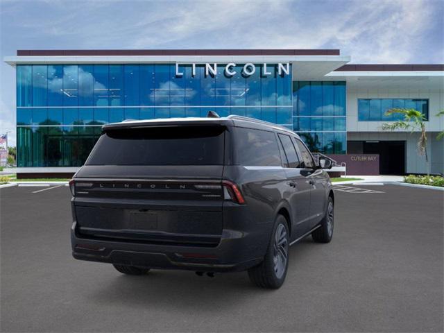 new 2025 Lincoln Navigator car, priced at $100,626