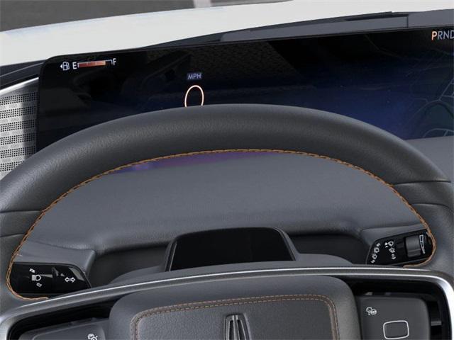 new 2025 Lincoln Navigator car, priced at $117,340