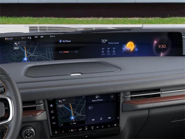 new 2025 Lincoln Navigator car, priced at $122,035