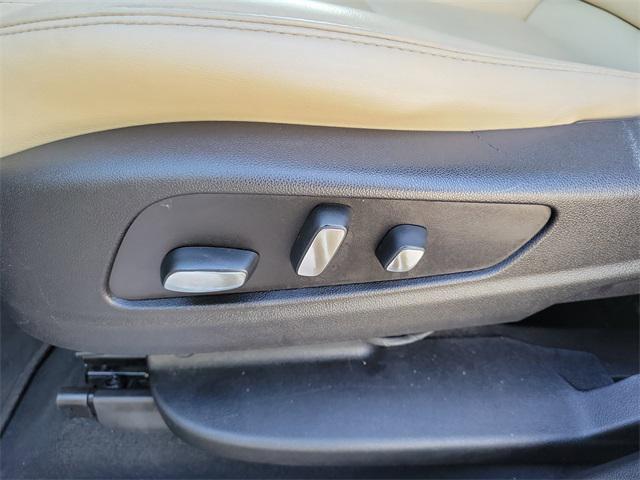 used 2018 Cadillac XT5 car, priced at $16,990