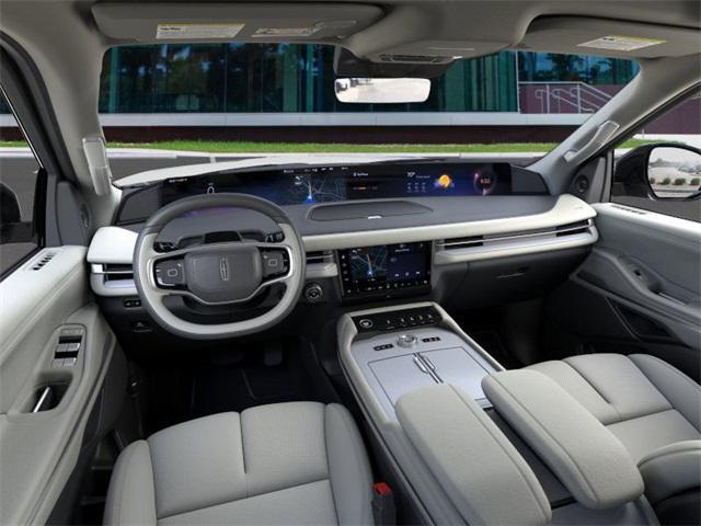 new 2025 Lincoln Navigator car, priced at $96,206