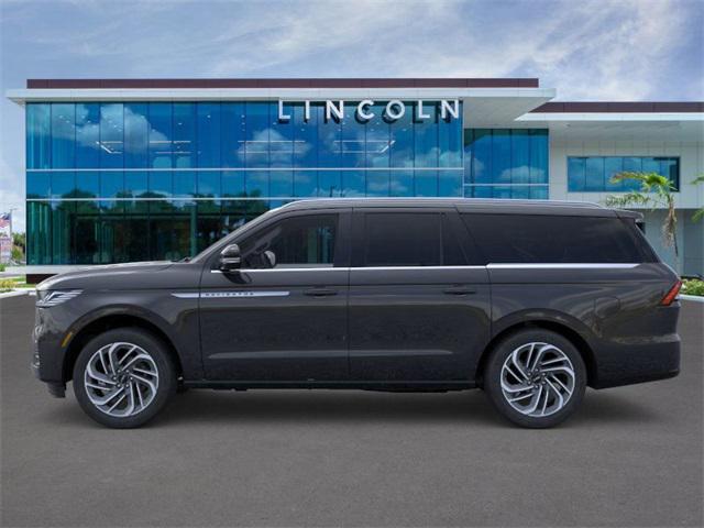 new 2026 Lincoln Navigator car, priced at $112,085