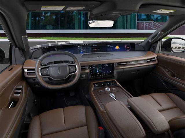 new 2026 Lincoln Navigator car, priced at $112,085