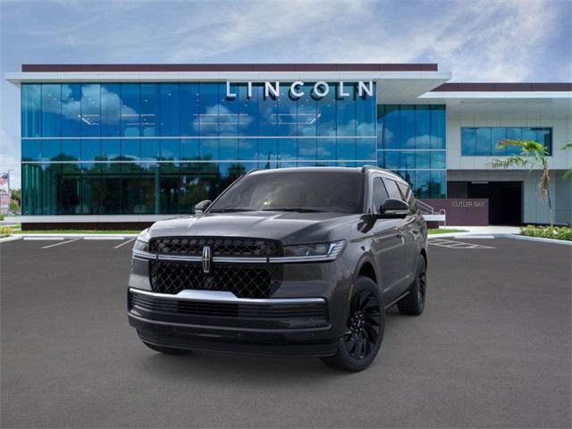 new 2025 Lincoln Navigator car, priced at $98,145