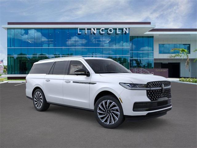 new 2025 Lincoln Navigator car, priced at $120,185