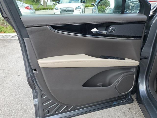 used 2021 Lincoln Nautilus car, priced at $26,990