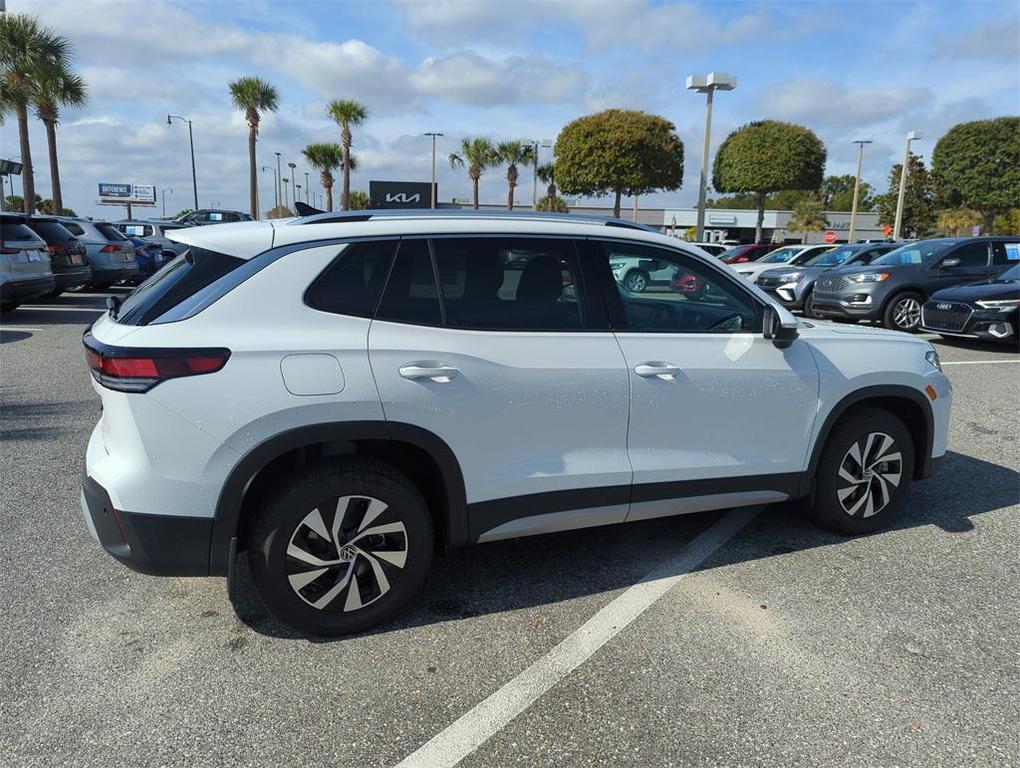 new 2026 Volkswagen Tiguan car, priced at $31,990