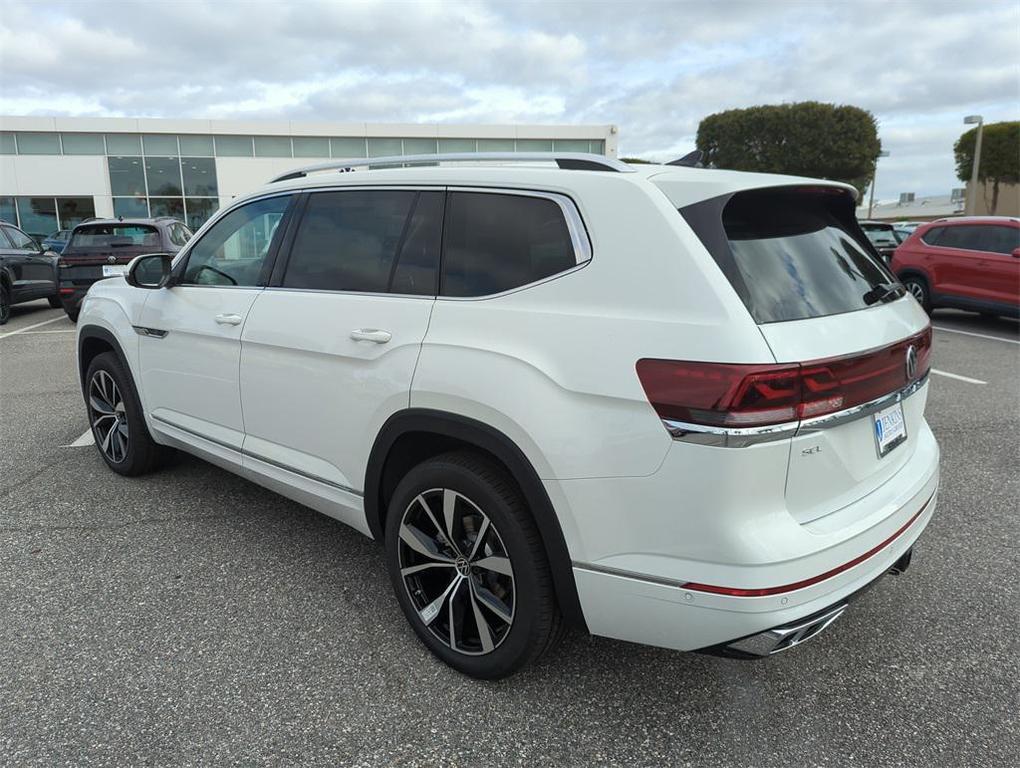 new 2026 Volkswagen Atlas car, priced at $52,433
