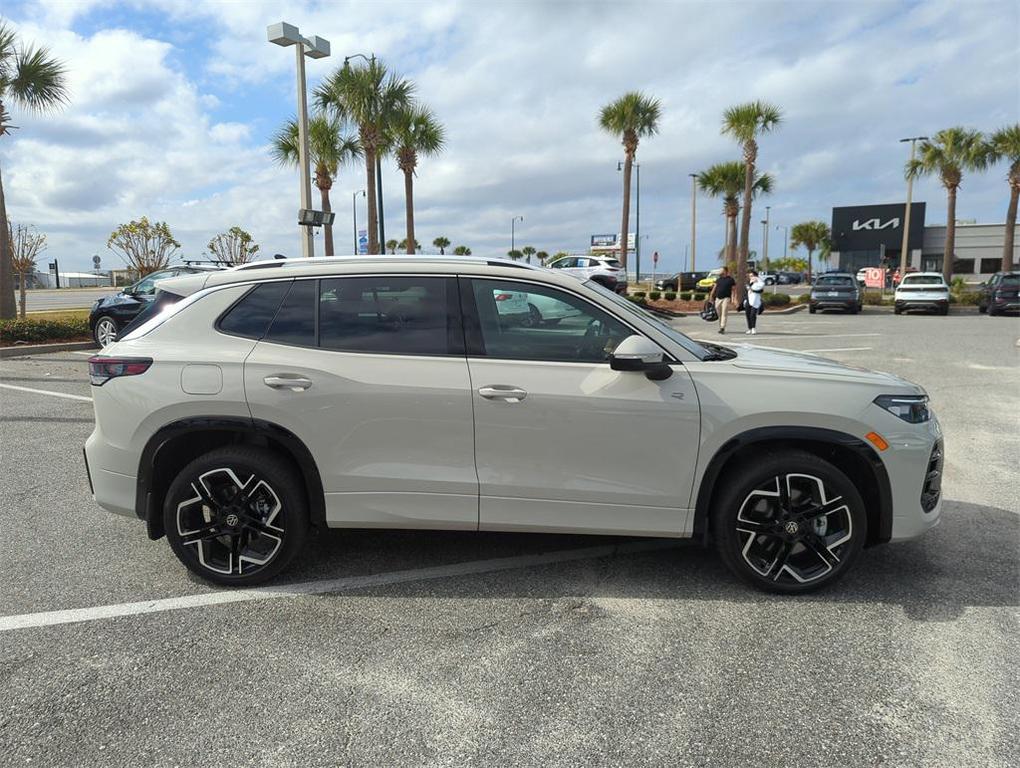 new 2026 Volkswagen Tiguan car, priced at $43,336