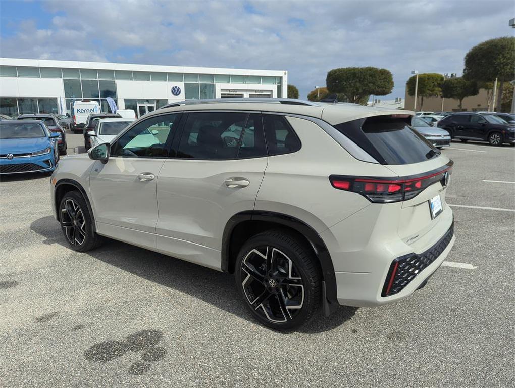 new 2026 Volkswagen Tiguan car, priced at $43,336