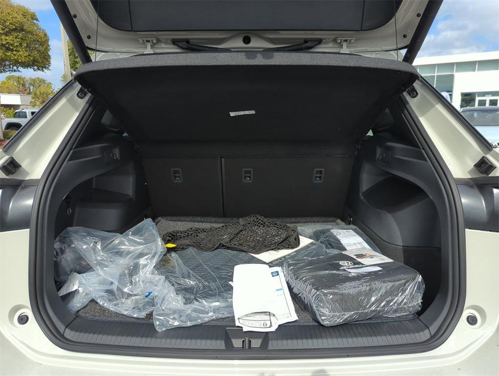 new 2026 Volkswagen Tiguan car, priced at $43,336