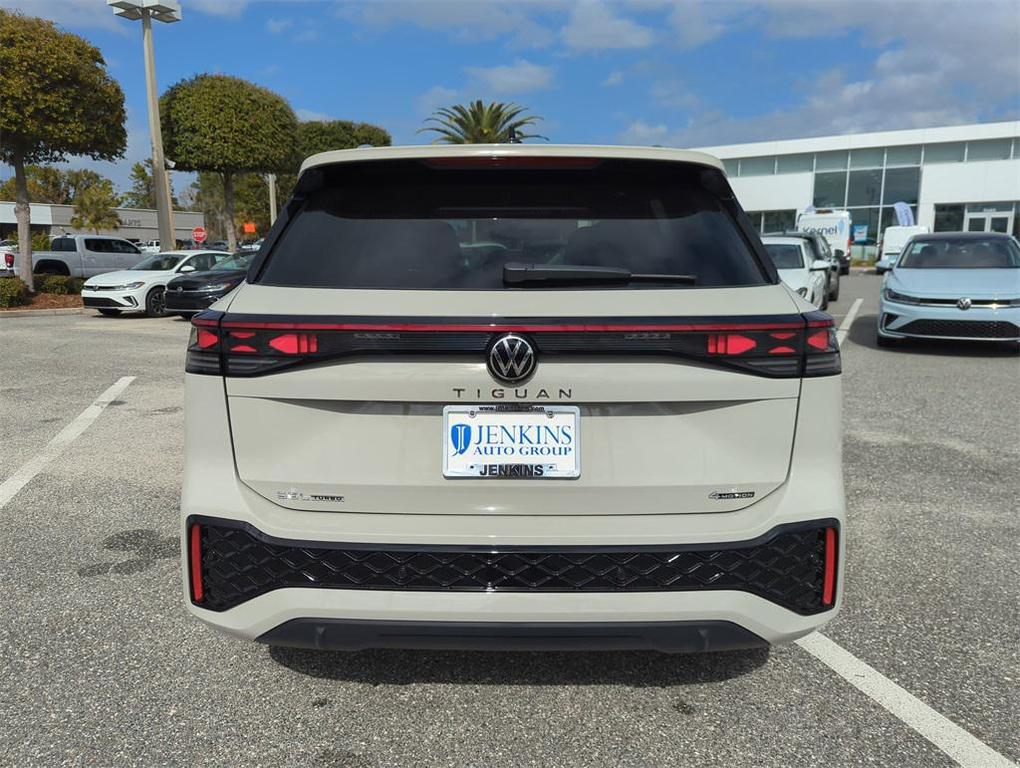 new 2026 Volkswagen Tiguan car, priced at $43,336