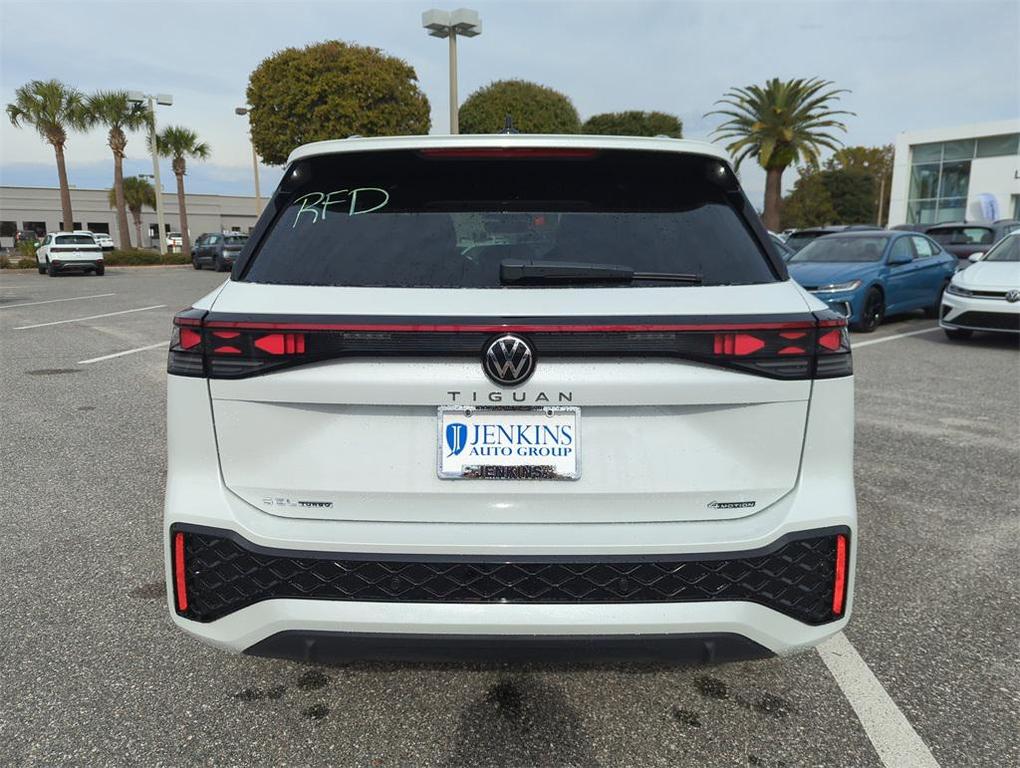 new 2026 Volkswagen Tiguan car, priced at $43,773