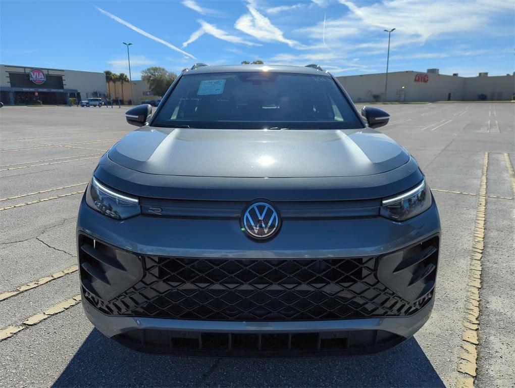 new 2026 Volkswagen Tiguan car, priced at $38,634