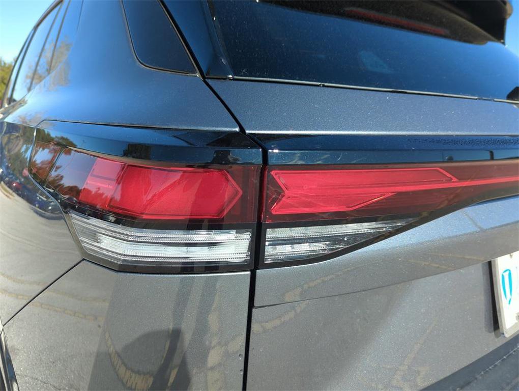 new 2026 Volkswagen Tiguan car, priced at $38,634