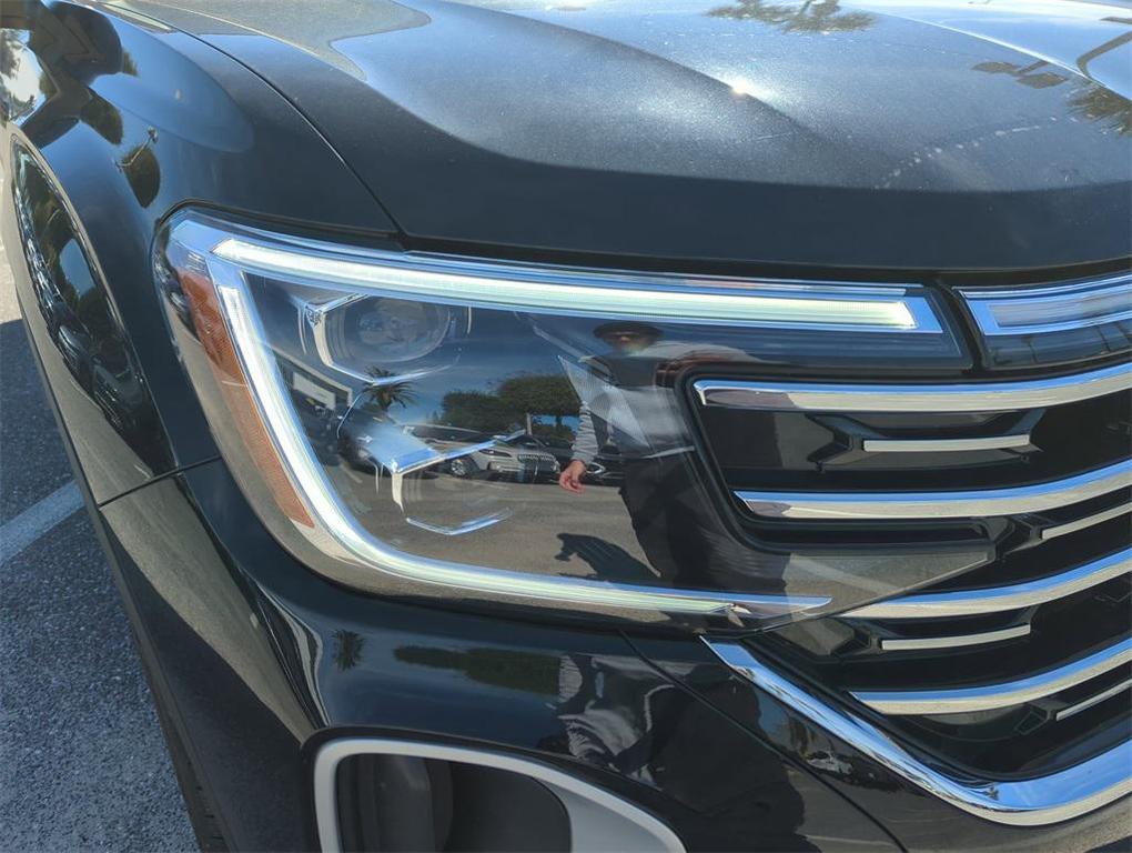 new 2026 Volkswagen Atlas car, priced at $47,749