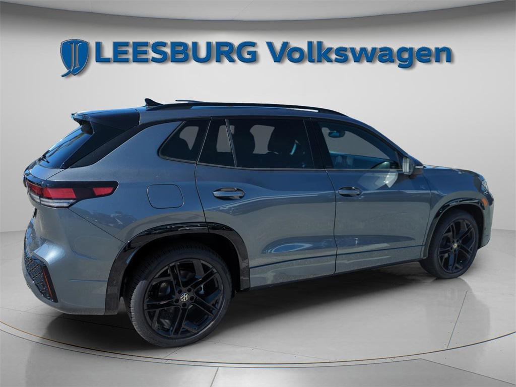 new 2026 Volkswagen Tiguan car, priced at $37,336