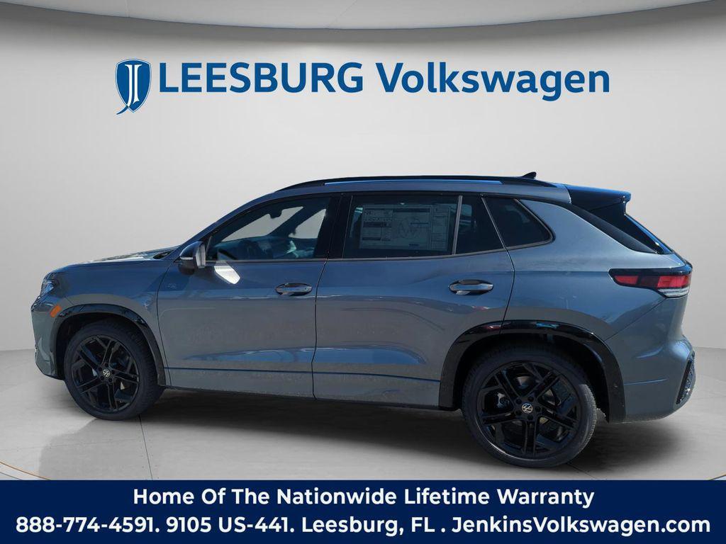 new 2026 Volkswagen Tiguan car, priced at $37,683