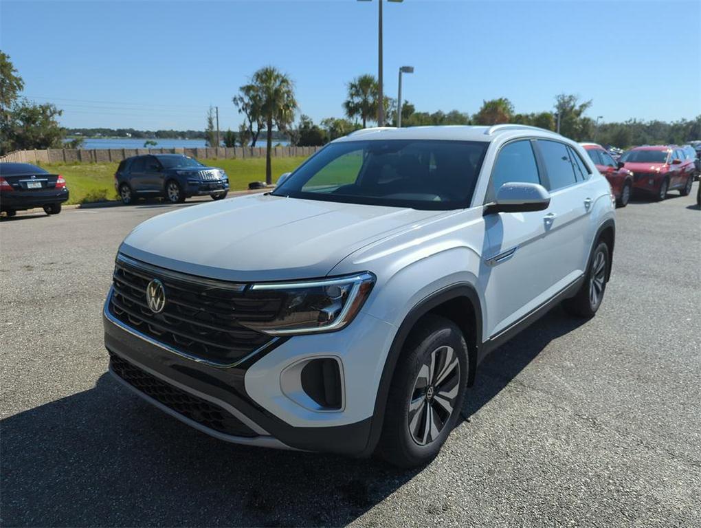 new 2026 Volkswagen Atlas Cross Sport car, priced at $36,773