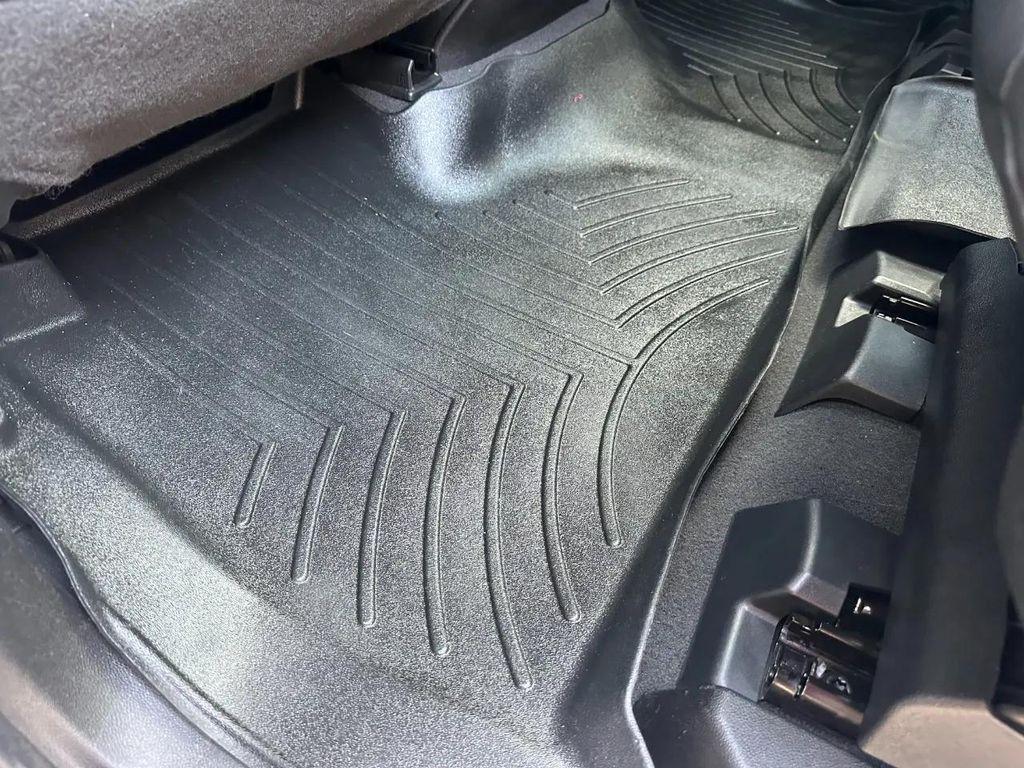 used 2023 GMC Yukon XL car, priced at $65,900