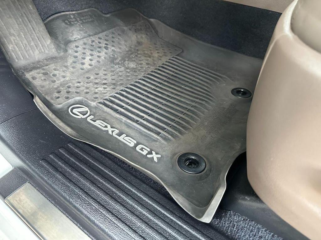 used 2023 Lexus GX 460 car, priced at $59,900