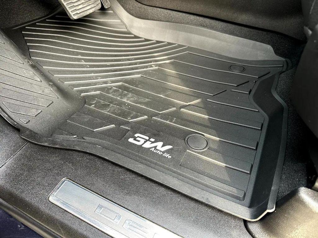 used 2023 GMC Yukon car, priced at $61,900