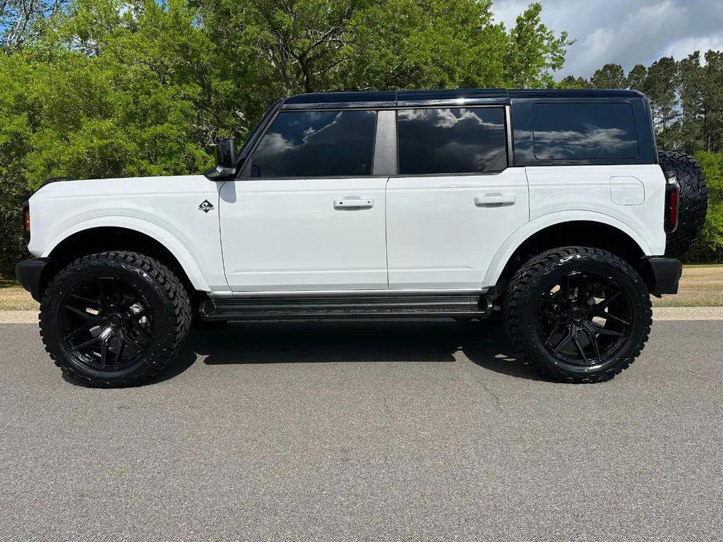 used 2025 Ford Bronco car, priced at $54,900