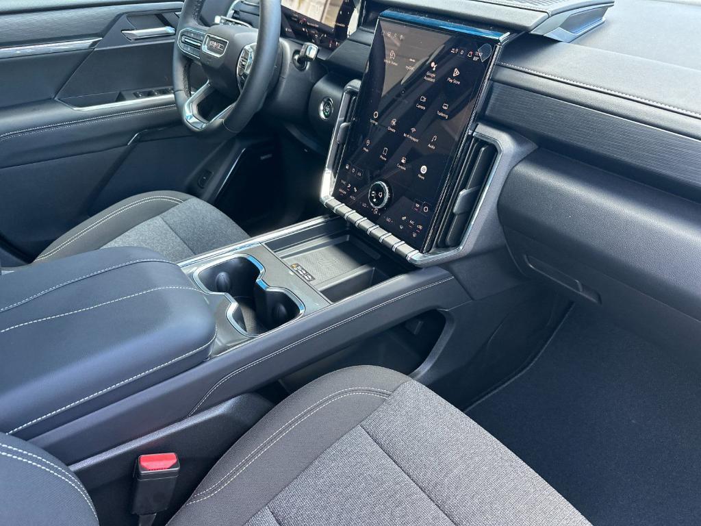 new 2026 GMC Acadia car, priced at $49,284